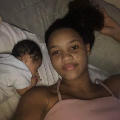 - RhavyS👩‍👦

- Quem é essência não tem concorrente 🥱.