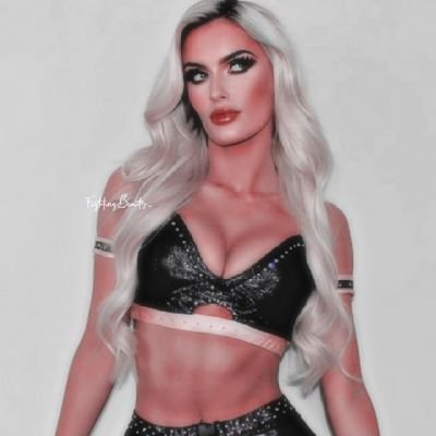 She was made for this and she looks damn good doing it. Second generation wrestler. It's her vs the world!
OC of @MariahMayx