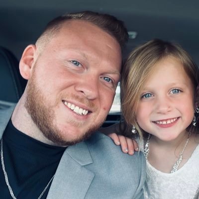 tshoemaker2423's profile picture. Daddy to Princess Skylar 👑