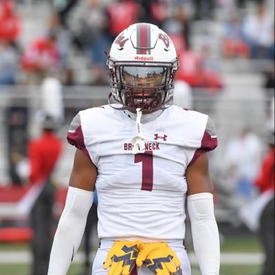 Athlete @Broadneckfb ||C/O25||6’0||190Lbs||Email:Tyrinchinnthompson1@gmail.com ||3.15 gpa|| Head Hunting Safety