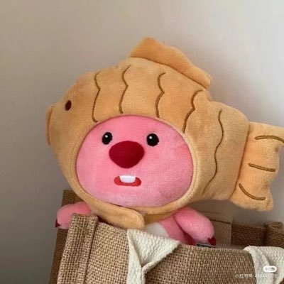 novrwq's profile picture. 