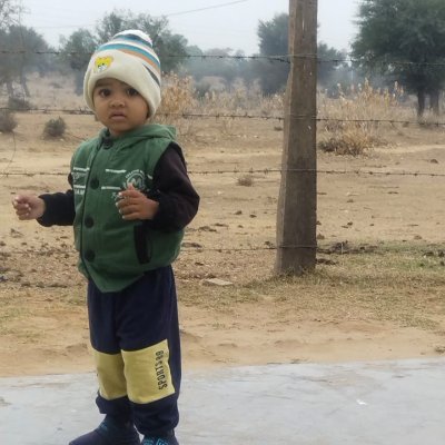 Rahul946325's profile picture. ख़ामोशी खा गई जज़्बात मेरे , 
शोर पूछता रहा माजरा क्या है ...