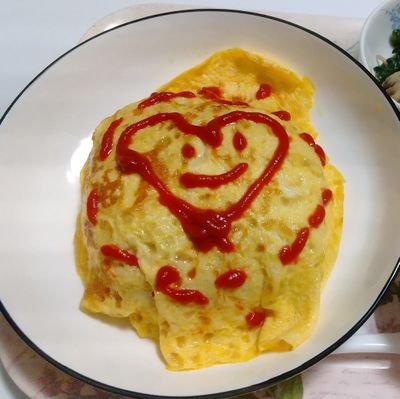 kaidashi_1987's profile picture. 夫と子ども🦪（2023.2.6）大好き垢/介護のお仕事/管理栄養士の資格を持っているが生かしていない/子どもと仕事とちょっと夫の愚痴/相互のママ垢さん募集中/