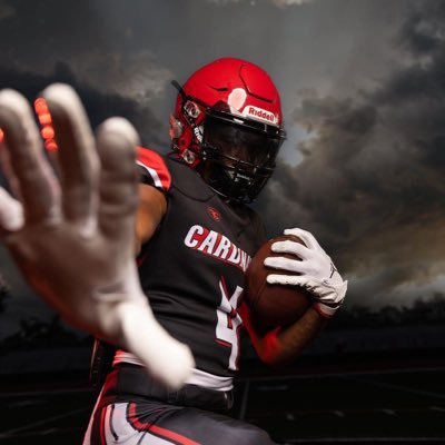 Hoover High School ā25 š ||Football RB/athlete 5ā11 165lbs| 3.5GPA|| Track and Field/ Long Jumper|| 4.45 40