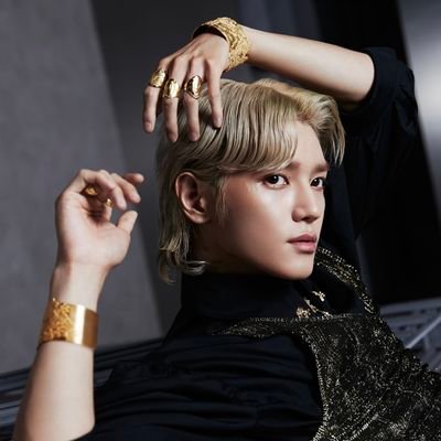 #BAEKHYUN once said 'don't be a sad bitch, be a bad bitch' ✨ ur fave Aussie moot ✨ a safe place full of love 🌈 stan list is encyclopedia length 🌹 27 • fan acc