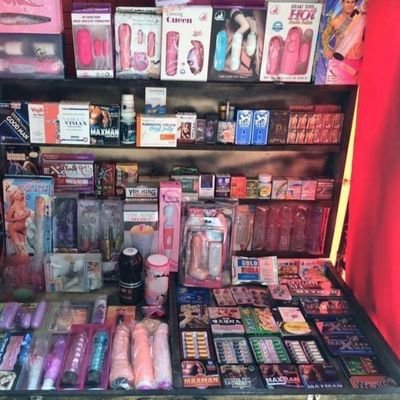 Love401358's profile picture. ร้านหยุดทุกวันจันทร์
 https://t.co/56PxRIZPch