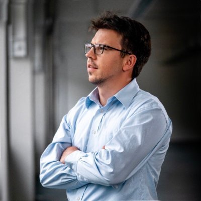ReinholdHelm's profile picture. Family at heart ❤️ | Anchored in faith 🙏 | Daily in business & tech 💼🔧 | Passionate about global aid 🌍 | AI enthusiast 🤖 | Hands-on with 📷🎥.
