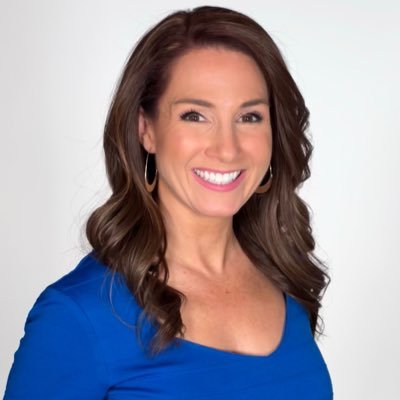 Boston 25 Morning Meteorologist, Mom & Multitasker! Eater of anything chocolate.  Check out my Instagram: https://t.co/hXzSSBSNNQ