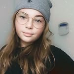 PrccvAMULA's profile picture. carly.valentefonts