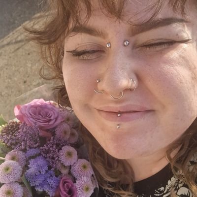 dolanator2000's profile picture. super cool fun girl 🥰