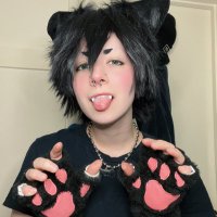 Mob (@_peachpawz) 's Twitter Profile