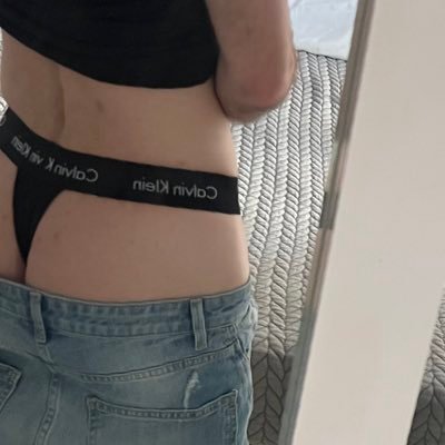 30 // MALE // NSFW 18+ ONLY // GAY // #boipussy #pussyboy #boypussy //LOVE HUNG GIRTHY DOM DADDY’S AND BEING TREATED LIKE A SLUT // 🏴🇬🇧👬