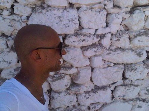 tglaris's profile picture. i bite the hand that feeds me.