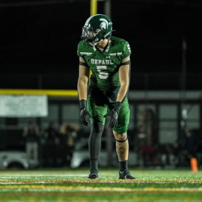 6’1 215 76” Wingpsan TE/H-Back/LS DePaul Catholic ‘24 Email: zackpadron2@gmail.com Head Coach: Nick Campanile campanilen@depaulcatholic.org 3.62 GPA