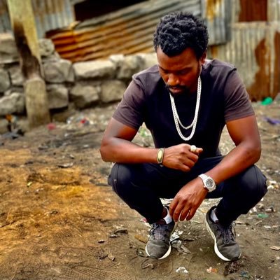 Doncalientevito's profile picture. Peaceful man weed smoker 🇰🇪🍁💥