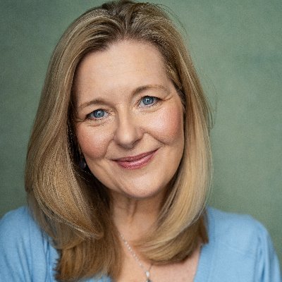 Actress/writer living in York. Owner of First Take Workshops @FirstTakeWork1 https://t.co/6tmh24hjad
Rep: https://t.co/8lKhDR62BS