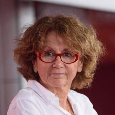 Militante communiste et féministe.  Sénatrice @PCF du Val-de-Marne de 2011 à 2023.