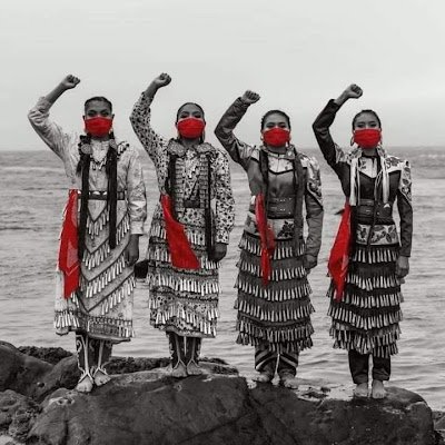 3sistersdvsltr's profile picture. 