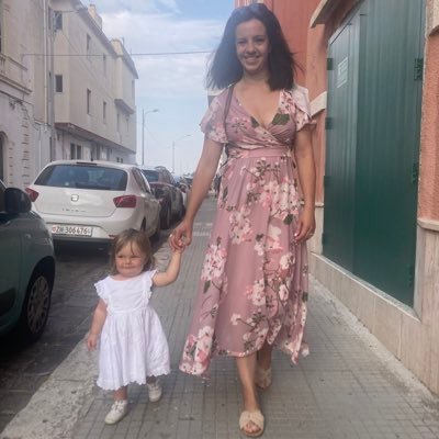 MirenaDimolarev's profile picture. CPsychol, Psychology lecturer; Researching 🐶&👶🏻