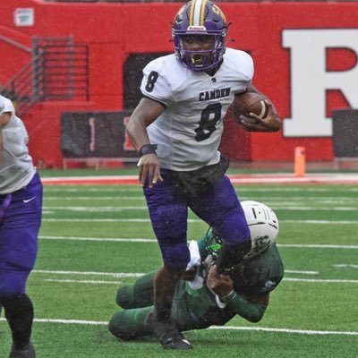 quarterback | 5’10 170| class of 25’🎓|HC:@CmdPanther1 National Honor Society 3.7 GPA