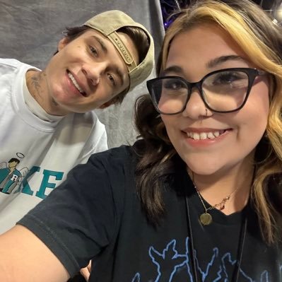 isabell59049071's profile picture. https://t.co/OFHlcELMaF