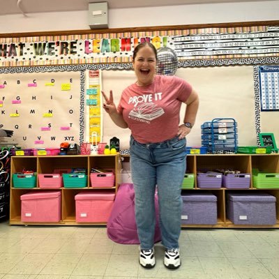 MsAckermanBX's profile picture. Ms. Ackerman’s Teaching Adventures! 📓📚📝👏🏻