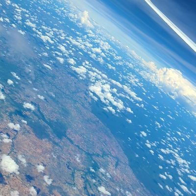 hosamouf's profile picture. نعلن عن توافر مطارح محدودة للحزينة اللي جت تفرح وملقتش مطرح🇱🇧