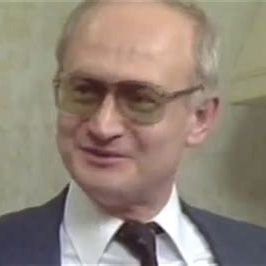 Yuri Bezmenov is still right.  Know & respect your enemy.   Fighting for truth.  Real whistleblower.  OSeÑdIT