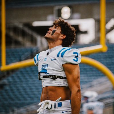 C/O 24 Jesuit Tampa |ATH|4.4/40|5’10”|185| 3.83 GPA, 1280 SAT, NHS📚 Team Tampa 7v7| Cell: 813-836-1588 - https://t.co/tQJbE3Qsty