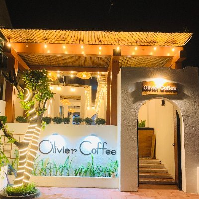 Located in the Hoi An Center.Olivier Coffee provide with optional drinks such as:Coffee,Fresh Juice,Smoothies,Tea,IceCream,Email:oliviercoffee.hoian@gmail.com