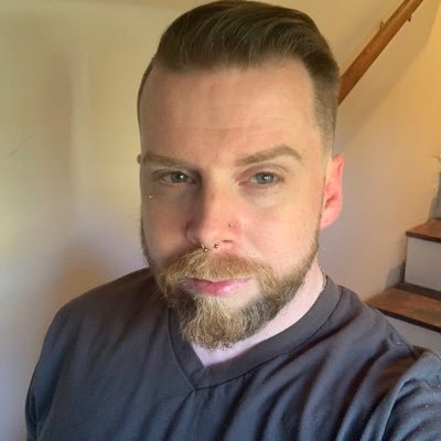 VeroniCa_the_V's profile picture. living my best life, all while automatically me!