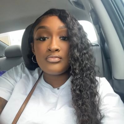 Real bad. | WIU alumni| New Twitter| #Girlmom💕 | 1896💜