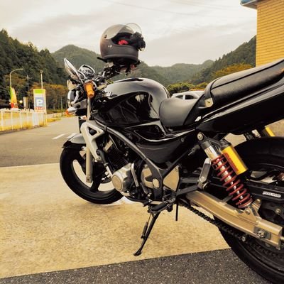 バリオス大好きな走り屋さん、仲良くしようぜ🤗ツーリングなど大好きな人も大歓迎🏍️楽しく行きましょう。#バリオス #有間ダム #浦山ダム