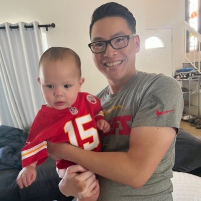 Husband, Father, Chiefs/Lakers fan and Sports Card Breaker on Twitch: https://t.co/VWQhoh5lWt
