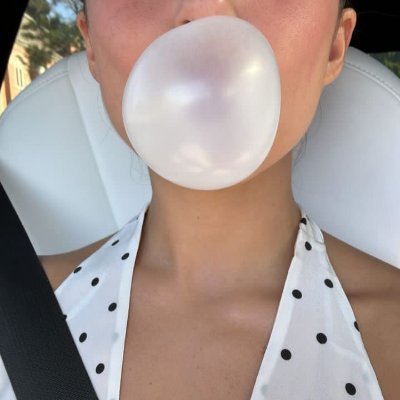 WZyip's profile picture. Twitter is dying lol

it's social suicide