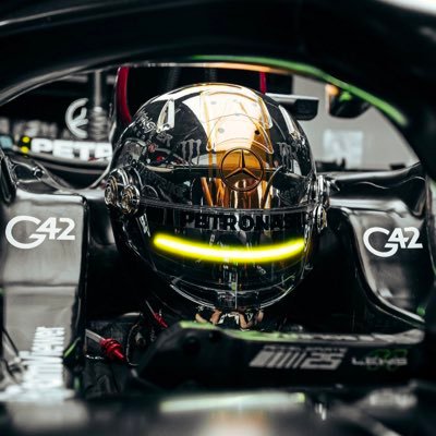 charliedelta_13's profile picture. Supporter de l’unique étoile de France ⭐️