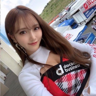 KristenFlo67528's profile picture. 28歳/社畜カフェ店員→投資で年収1200万over/日本最大級のFXコミュニティ運営🌱現役プロトレーダーのリアルタイム配信をマネするだけで日給3万円超えプレイヤーが続出しています🙆‍♀️今だけ無料モニター募集中🙌フォローしてくれた方にDMにてご招待✉️