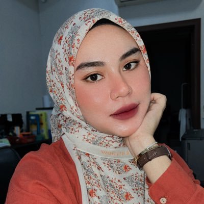 Never give up on your 'doa' cause it will come true✌🍂 ig; waniehnieee