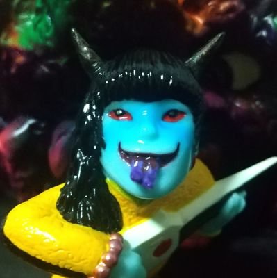 マーガレット廣井《魔》 Profile