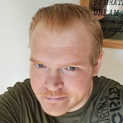 hallo ik ben mr_dunkelheit # ik ben ook te vinden voor formule 1 momenteel op rust . ik ben meestal bezig in roleplay zoals in galaxy als guy vaneigens