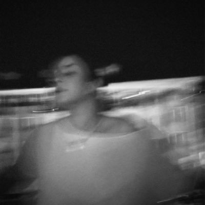 Catarina_CN's profile picture. antes comunista de iPhone, que pobre de direita