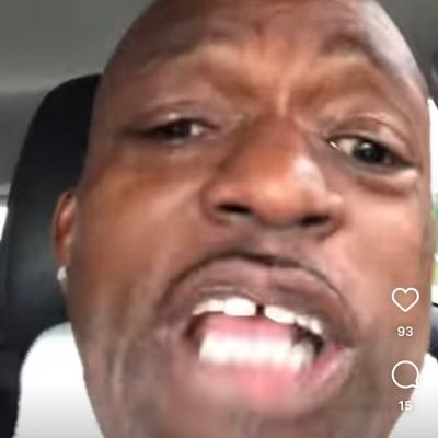 Young nigga gettin it. Shouldn't have ta say no mo!