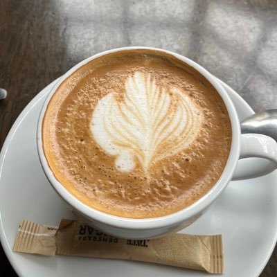 itsblurts's profile picture. bliss