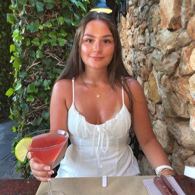 nataliemiax's profile picture. 21🤍