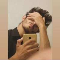 qamar. (@am_headache) 's Twitter Profile