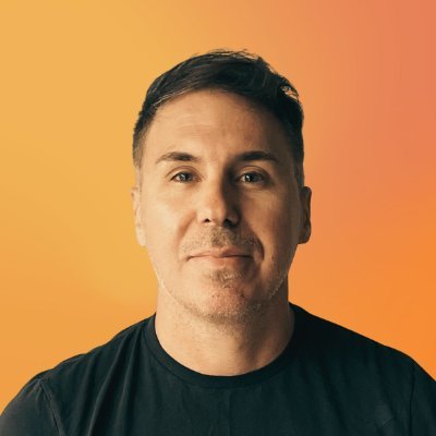 Nickoooch's profile picture. 