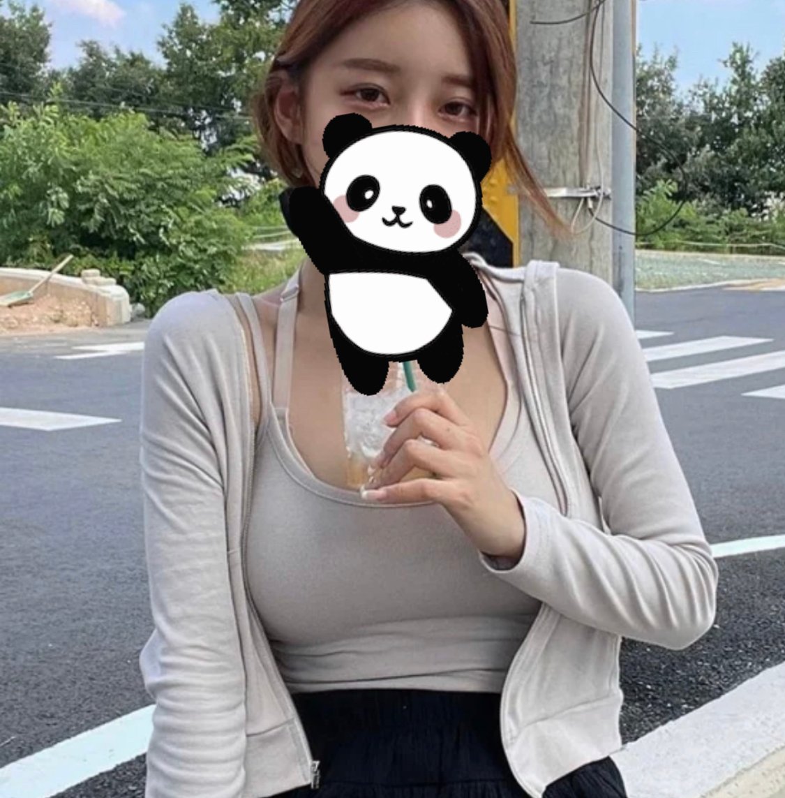 《フォロー必須》ママ活したいと思ってるけど詐欺が多くて不安なそこのあなた🥺男性とママさんの数“日本一のママ活コミュニティ”に参加してみませんか？実は男性の方が足りてなくて🥲 参加方法は私をフォロー！お待ちしてますね🫶