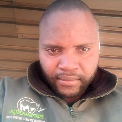sandilendlovu32's profile picture. I grow up eTintsabeni taseShelangubo... I love sports, especial cricket,rugby and soccer (Orlando Pirates and Barcelona in Spain)