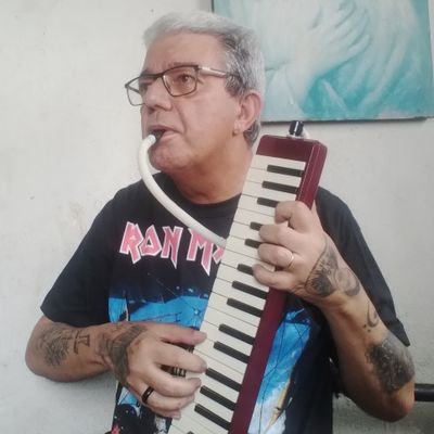 Músico Profissional. Regulamentado pela Ordem dos Músicos do Brasil. 
Sindicalizado no SINDMUSI-RJ