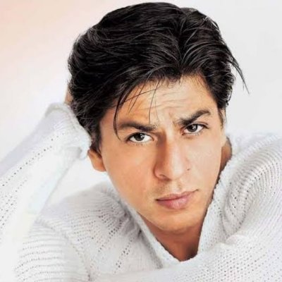 Shamiyakhan7903's profile picture. The smarter you get, the less you tweet